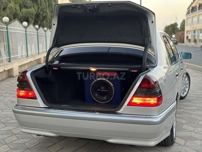 Mercedes C 230 1997, 300,000 km - 2.3 l - Sabirabad