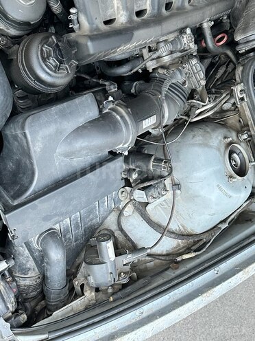 BMW 528 1998, 350,000 km - 2.8 l - Bakı
