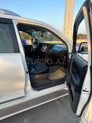 Toyota Prado 2012, 225,000 km - 2.7 l - Beyləqan