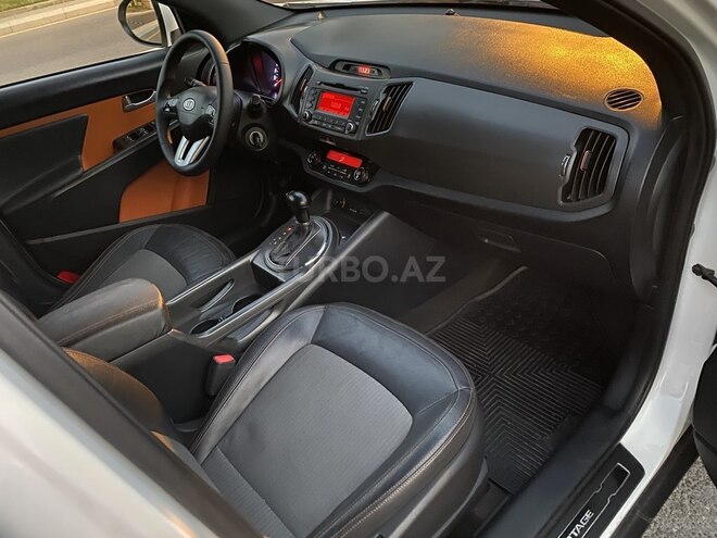 Kia Sportage 2013, 103,850 km - 2.0 l - Bakı