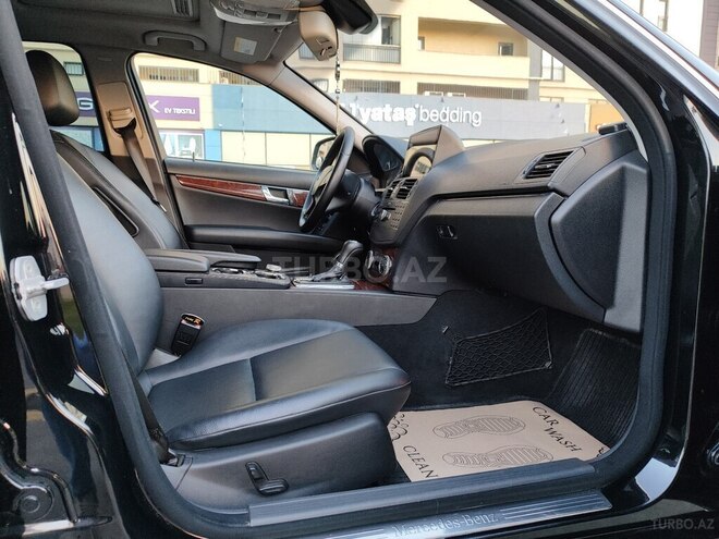 Mercedes C 300 2008, 232,821 km - 3.0 l - Bakı