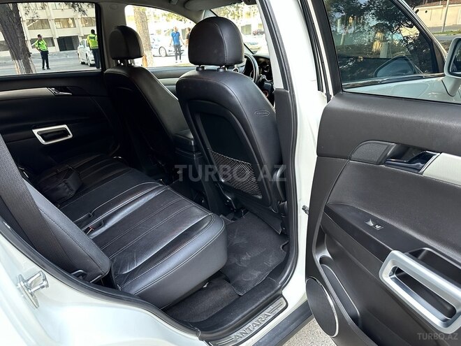 Opel Antara 2011, 131,000 km - 2.4 l - Sumqayıt