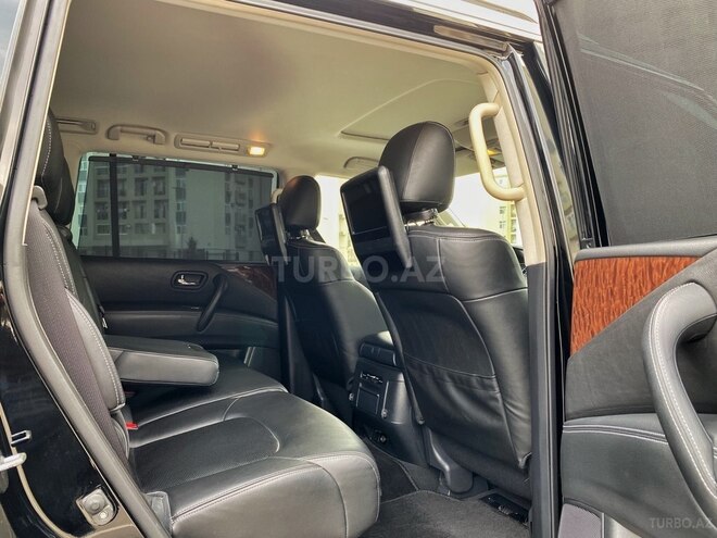 Nissan Patrol 2018, 88,000 km - 4.0 l - Bakı