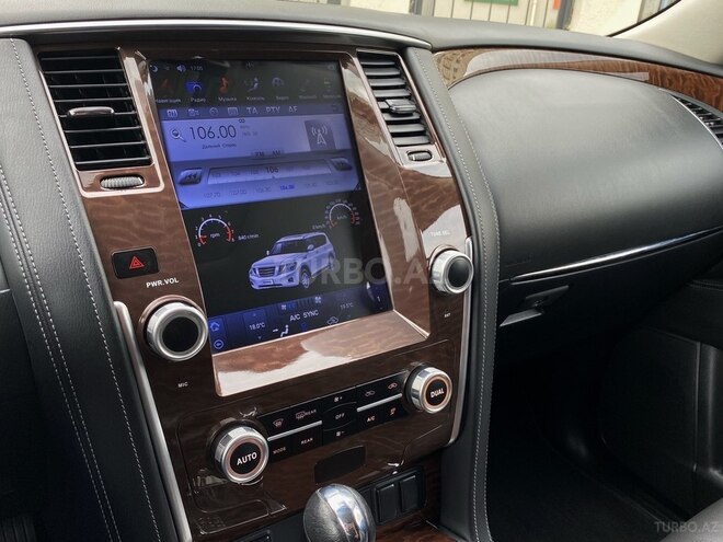 Nissan Patrol 2018, 88,000 km - 4.0 l - Bakı
