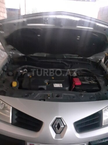 Renault Megane 2006, 320,000 km - 1.5 l - Salyan