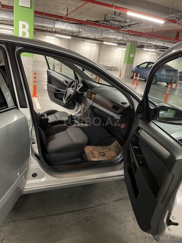 Opel Astra 2005, 201,000 km - 1.4 л - Bakı