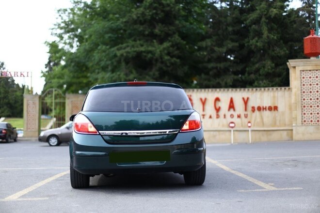 Opel Astra 2005, 195,000 km - 1.4 l - Göyçay