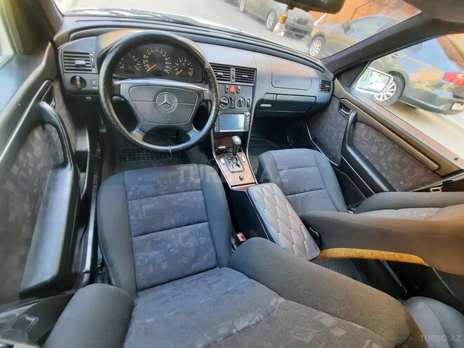 Mercedes C 230 1996, 256,085 km - 2.3 l - Bakı