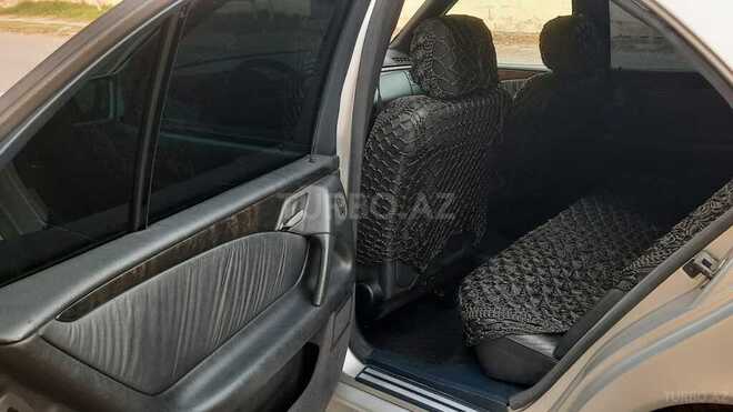 Mercedes E 230 1995, 585,323 km - 2.3 l - Şirvan