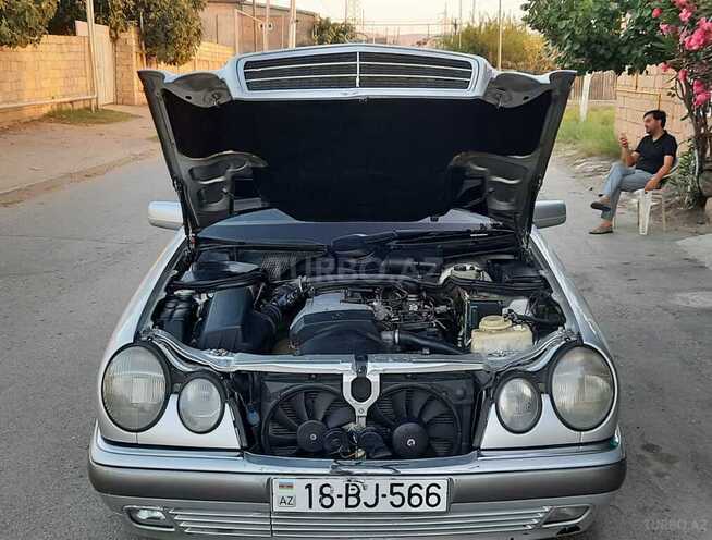 Mercedes E 230 1995, 585,323 km - 2.3 l - Şirvan