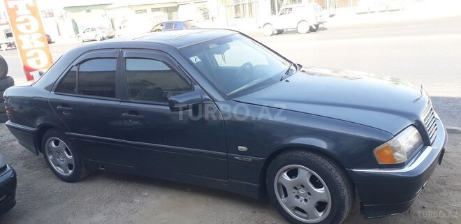 Mercedes C 180 1997, 250,000 km - 1.8 л - Bakı
