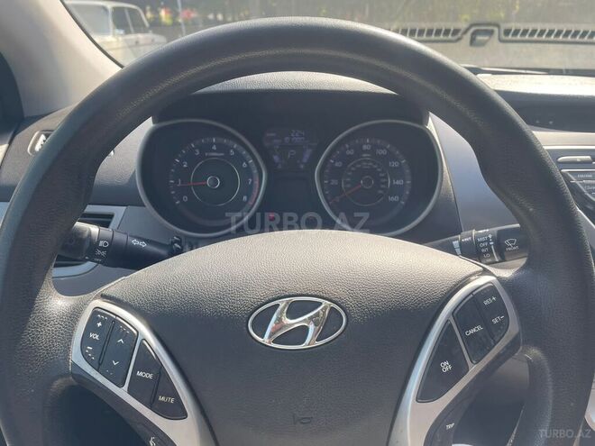 Hyundai Elantra 2011, 292,901 km - 1.8 l - Mingəçevir