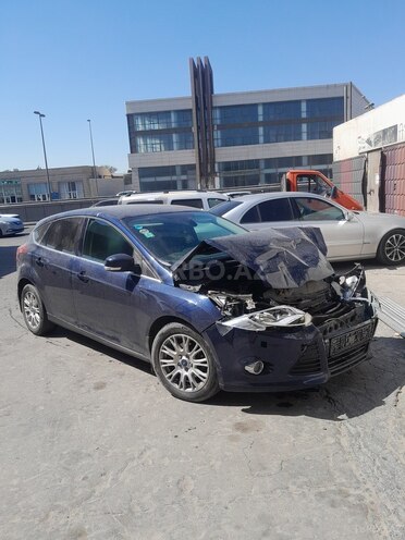 Ford Focus 2012, 200,000 km - 2.0 л - Bakı