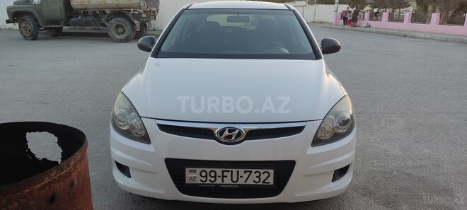 Hyundai i30 2009, 207,000 km - 1.4 л - Bakı
