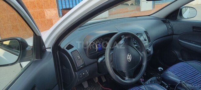 Hyundai i30 2009, 207,000 km - 1.4 л - Bakı