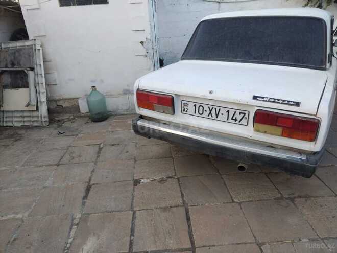LADA (VAZ) 2107 2001, 134,646 km - 1.6 л - Salyan