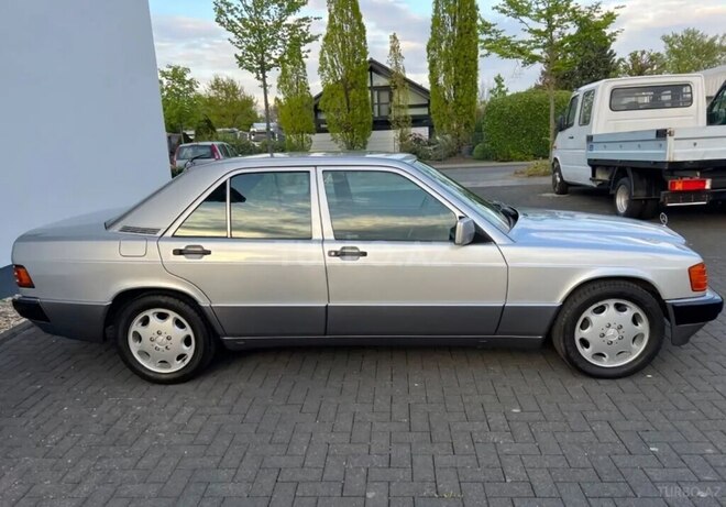 Mercedes 190 1992, 230,000 km - 2.0 л - Bakı