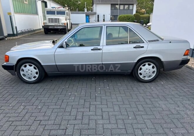 Mercedes 190 1992, 230,000 km - 2.0 л - Bakı