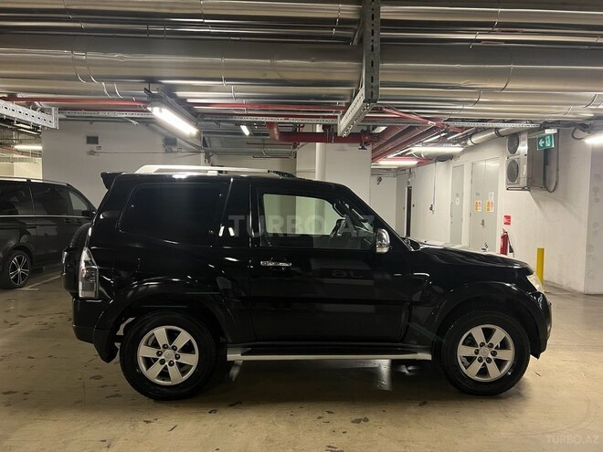 Mitsubishi Pajero 2006, 192,000 km - 3.0 l - Bakı