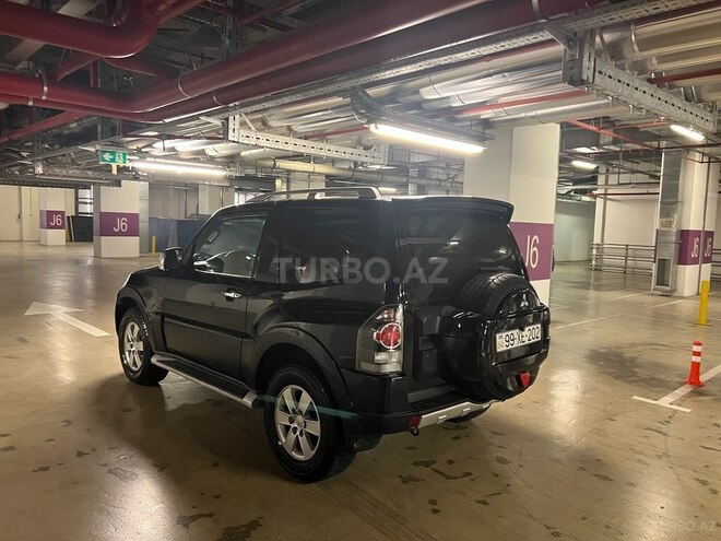 Mitsubishi Pajero 2006, 192,000 km - 3.0 l - Bakı