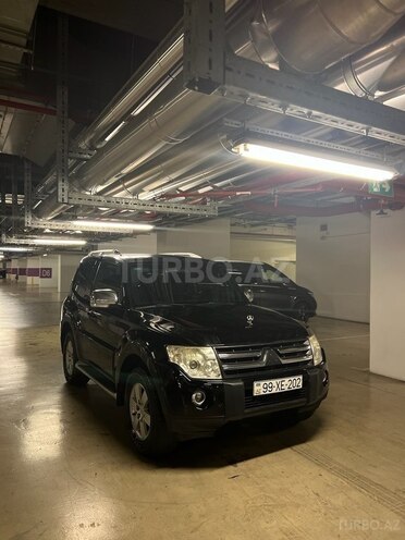 Mitsubishi Pajero 2006, 192,000 km - 3.0 l - Bakı