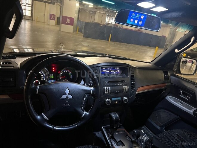 Mitsubishi Pajero 2006, 192,000 km - 3.0 l - Bakı