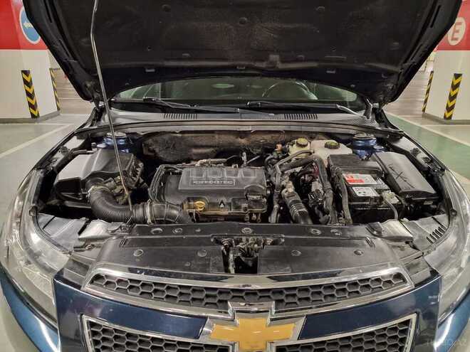 Chevrolet Cruze 2011, 186,000 km - 1.4 л - Bakı