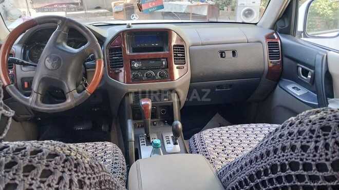 Mitsubishi Pajero 2003, 218,750 km - 2.8 л - Ucar