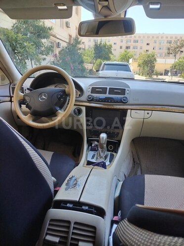 Mercedes E 280 2005, 365,000 km - 3.0 л - Bakı