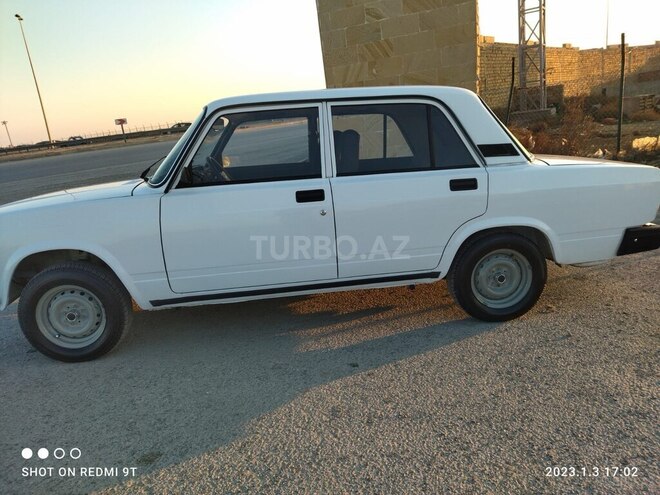 LADA (VAZ) 2107 2005, 11,101 km - 1.6 л - Bakı