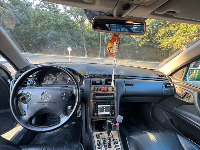 Mercedes E 320 2000, 200,000 km - 3.2 l - Masallı