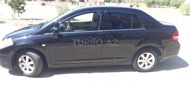Nissan Tiida 2010, 227,000 km - 1.6 л - Sumqayıt
