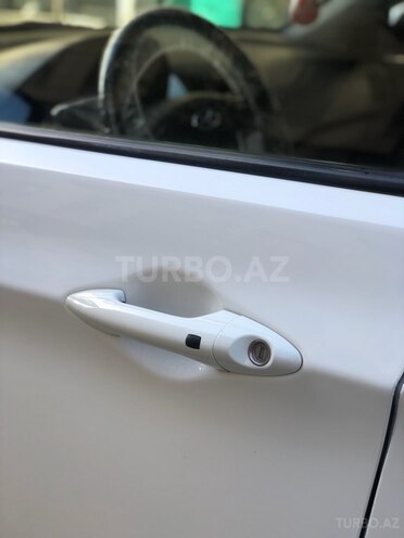 Hyundai Accent 2012, 240,355 km - 1.6 l - Bakı