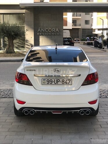 Hyundai Accent 2012, 240,355 km - 1.6 l - Bakı