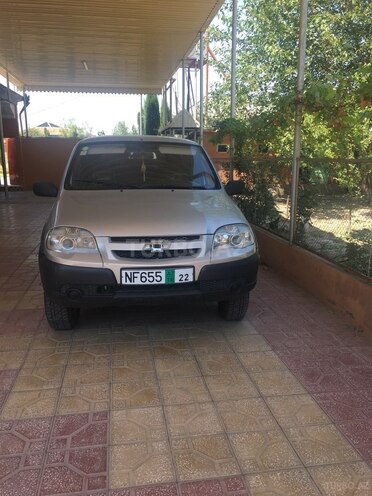 Chevrolet Niva 2010, 180,000 km - 1.7 l - Bakı
