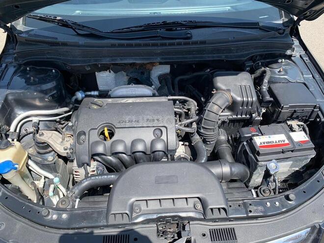 Hyundai i30 2010, 223,500 km - 1.4 l - Gəncə