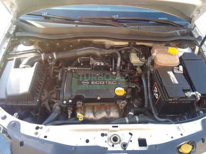 Opel Astra 2006, 298,657 km - 1.4 l - Naftalan