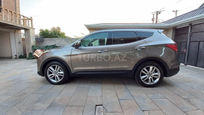 Hyundai Santa Fe 2014, 154,000 km - 2.0 l - Şirvan