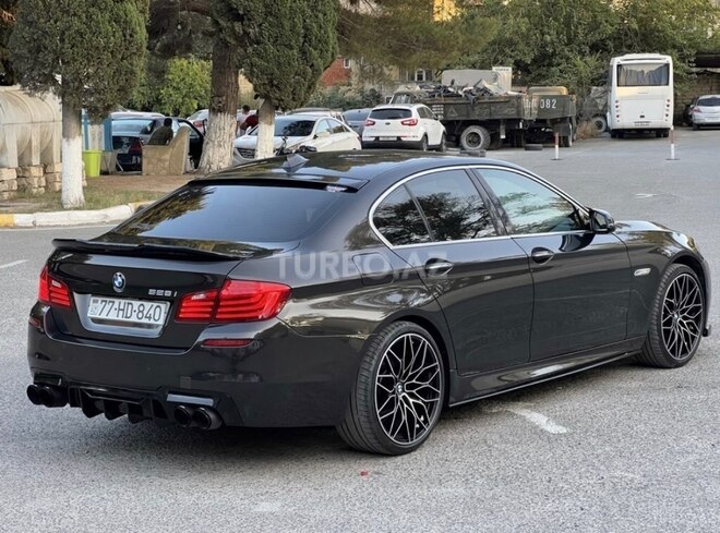 BMW 528 2014, 200,000 km - 2.0 l - Bakı