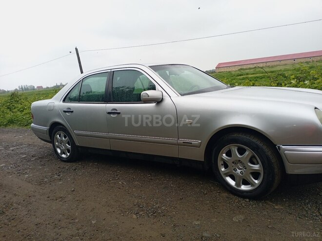 Mercedes C 230 1996, 244,156 km - 2.3 л - Lənkəran