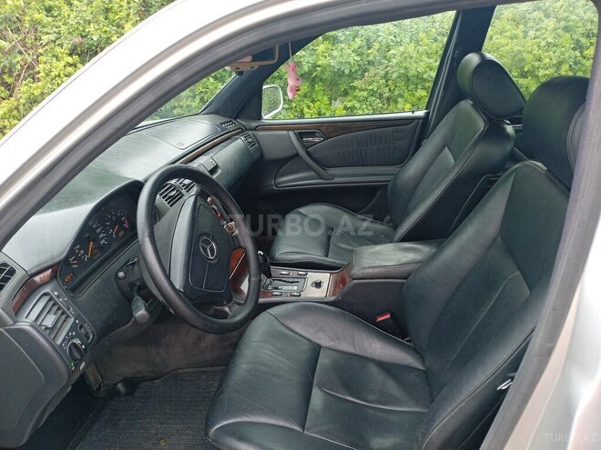 Mercedes C 230 1996, 244,156 km - 2.3 л - Lənkəran