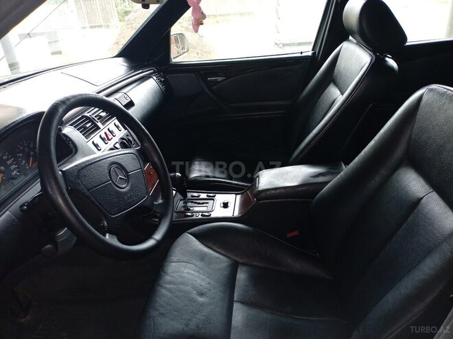 Mercedes C 230 1996, 244,156 km - 2.3 л - Lənkəran