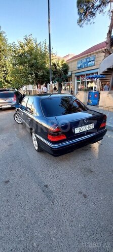 Mercedes C 200 1999, 400,000 km - 2.0 l - Biləsuvar