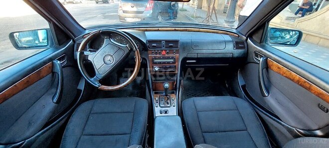 Mercedes C 200 1999, 400,000 km - 2.0 l - Biləsuvar