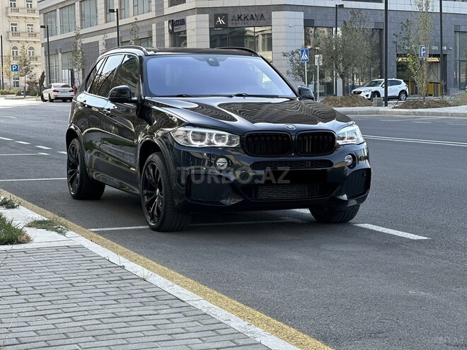 BMW X5 2015, 141,622 km - 3.0 л - Bakı