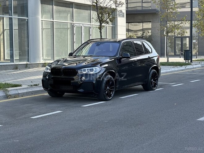 BMW X5 2015, 141,622 km - 3.0 л - Bakı