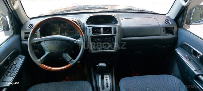 Mitsubishi Pajero io 2000, 221,415 km - 1.8 л - Bakı