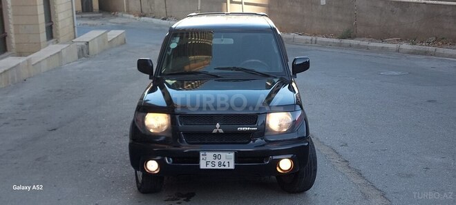 Mitsubishi Pajero io 2000, 221,415 km - 1.8 л - Bakı