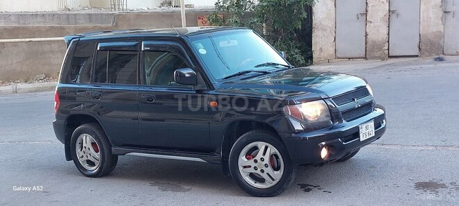 Mitsubishi Pajero io 2000, 221,415 km - 1.8 л - Bakı