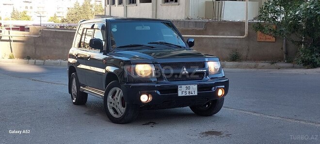 Mitsubishi Pajero io 2000, 221,415 km - 1.8 л - Bakı